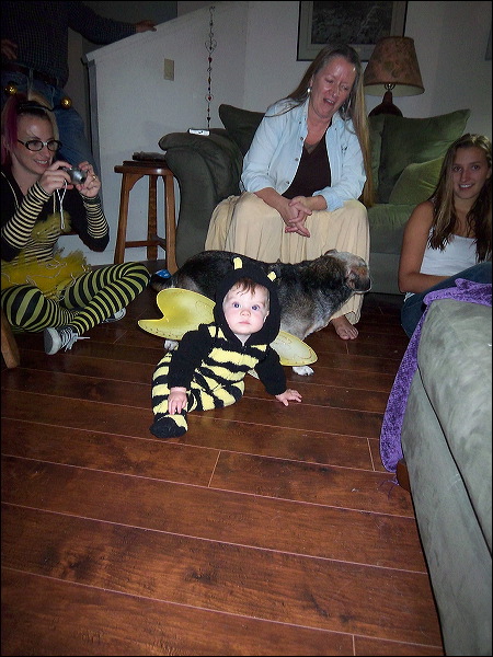 Emi , Jordan , Rachel , Kate , Henry  • We Buzz...We Trick...We Treat!  • The Doblick House  • Santa Cruz  • CA   • 10/31/2008